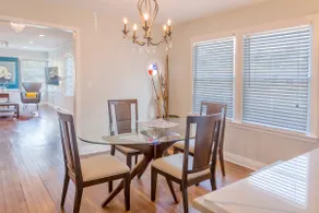 Beautiful cozy Riverside Heights home king bed - Image 3