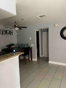 One bedroom with hot tub & 2 pools close to strip - Image 5