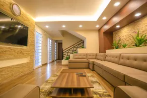Gloria Villa - Image 4