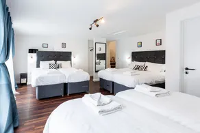 The Loft Penthoose at Honeypot House - Image 2