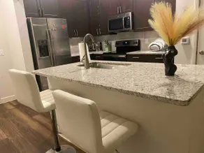 Lovely 1 bedroom in the heart of Richardson!! - Image 5