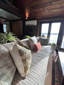 Beautiful Designer's Hideaway on the Maine coast! - Image 4