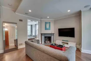 2BD/1.5BTH - Two Story Apt Home 14th/Ust NW - Image 3