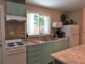 Fern Creek Cottage- peaceful creekside setting - Image 3
