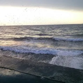 Spacious,comfortable,beyond the sea - Image 4