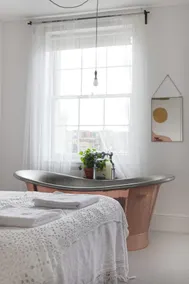 A seafront apartment in the heart of Margate - Image 4