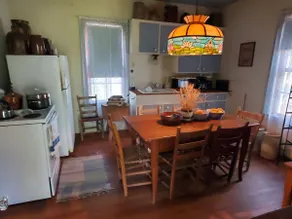 2 BR, 1 kitchen home between Industry and New Ulm - Image 2
