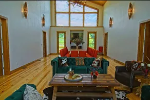 The Lodge At The Winery - Image 3