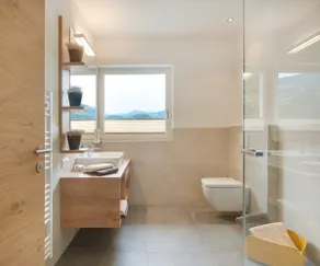 Modernes Apartment, Brixen - Image 3