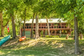 Paradise on the Brazos River - Image 2