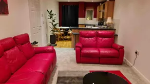 Durham 2-Bed Apartment - Image 5
