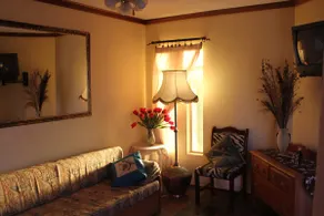 A Bed Away: A Bed Above selfcatering apartment. - Image 3