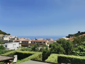 Blue House with a View of the Sea - Image 4