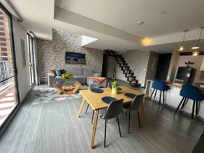 Centrally located penthouse with a beautiful view - Image 4