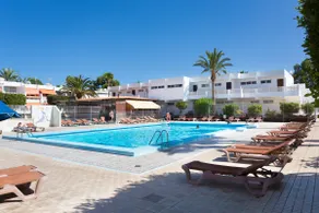Lovely Apartment WiFi and Pool - Image 3