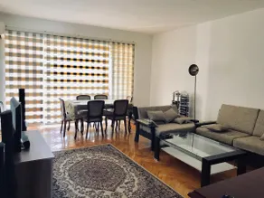 Extremely Central Flat with Perfect Panoramic View - Image 2