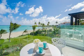 Luxury Oceanfront Apartment with Private Beach - Image 2