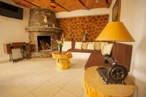 Villa Flor Liz (2) Romantic-Fireplace-Center - Image 3