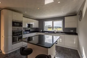 Gleneden Holiday Home set in peaceful location. - Image 4