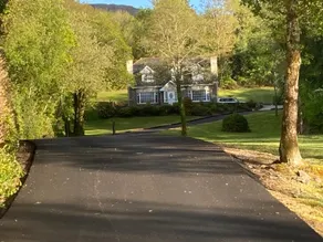Ard na Doire Detached house on large woodland site - Image 2