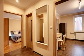 Old Town Apartment - Image 3