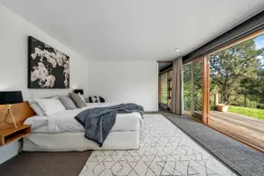 Huon Valley House - Image 2