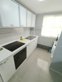 Couples Getaway Near the Sea in Gandia - Image 3