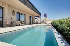 Tiny villa with pool Salzburger Seeland - Image 2