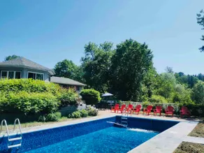 MontTremblant 5BR ,Pool private,SPA, 5min village - Image 2