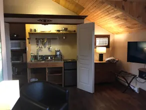 Suite St-Maurice, spa privé - Image 5