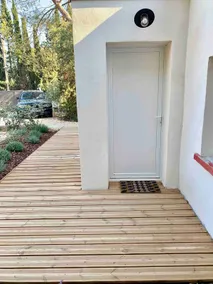 Charming air-conditioned cottage and private garden in Nîmes - Image 5