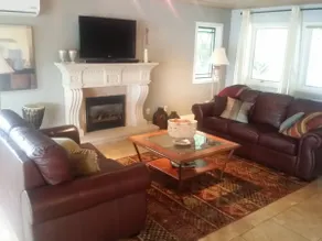Oceanfront Home - 1bdr Suite is a separate space. - Image 5