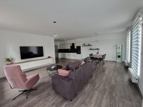 Apartment with amazing views - Image 3