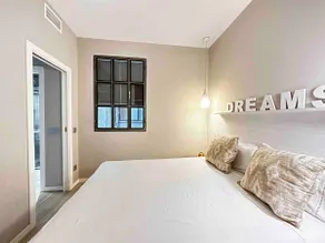 Brilliant home in Salamanca District - Image 2