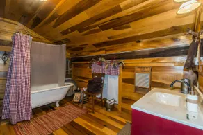 Southern Comfort | Fireplace • Hot Tub • Game Room - Image 5