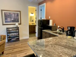 Mountainside Guest Suite in Leavenworth - Image 5