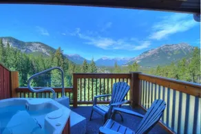 Bright + Modern Banff Getaway dans un excellent emplacement | Spa privatif! - Image 5