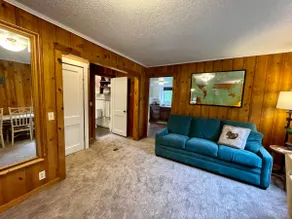 Downtown Sky Lodge ~ Cozy Home in Perfect Location - Image 2