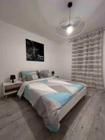 L’instant T 4* Balnéothérapie Sauna et Parking Privé - Image 5