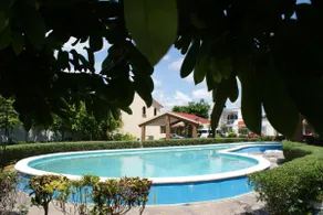 Eco-Department Pool in Cancun - Image 2