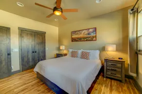 3B/2B Modern Downtown Moab Home - Amazing Location - Image 2