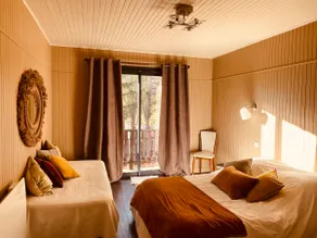 Comfortably renovated mountain view chalet with hot tub - Image 2