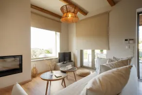 Elies Residences Luxury Apartments - Image 3
