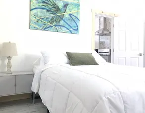 Peace, eat & sleep in your private cozy cottage - Image 3