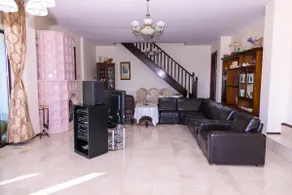 Hillside Mansion - Image 3