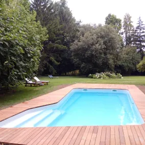 House for 4 in a beautiful garden with swimming pool - Image 2