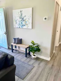 Lancaster Gem - Cozy Cottage - Image 2