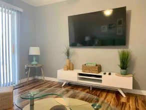 Modern Fully Renovated Condo! Heart of Destin! - Image 3