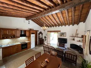 King's house - Image 4