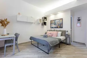 Portuense 21 - Private Garden Studio - by Holiday Homes Rome - Image 2